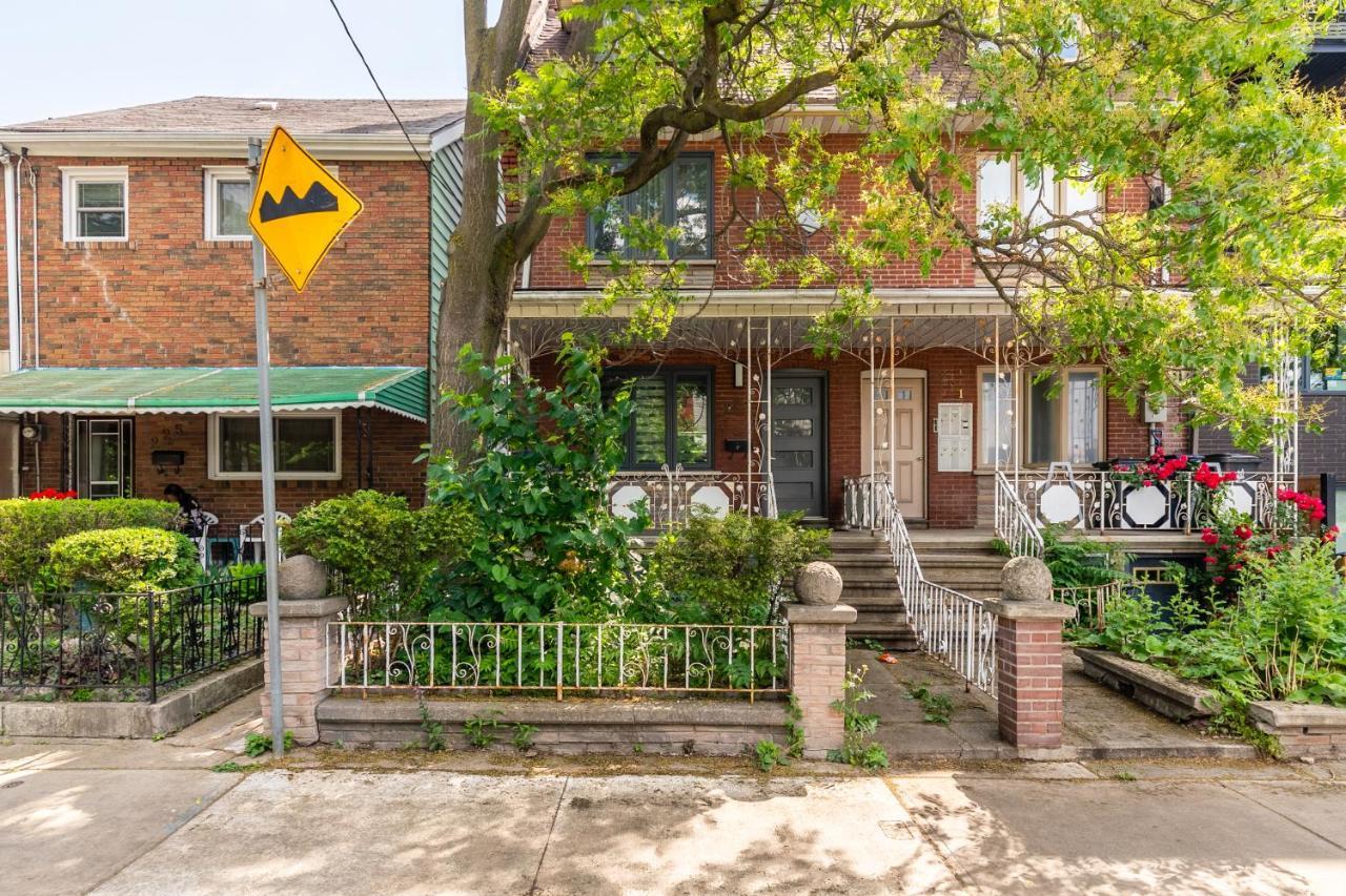 Fancy Downtown House With Hot Tub & Bbq By Globalstay Toronto Zewnętrze zdjęcie