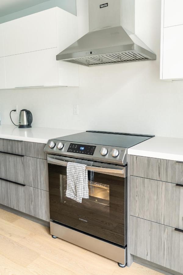 Fancy Downtown House With Hot Tub & Bbq By Globalstay Toronto Zewnętrze zdjęcie
