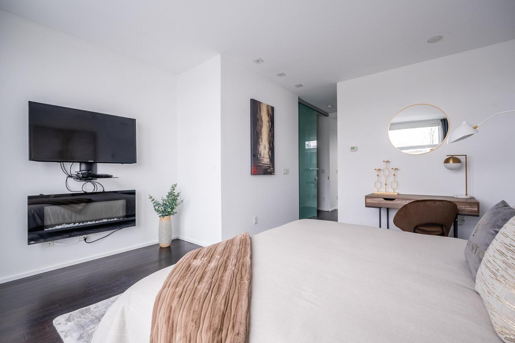 Fancy Downtown House With Hot Tub & Bbq By Globalstay Toronto Zewnętrze zdjęcie